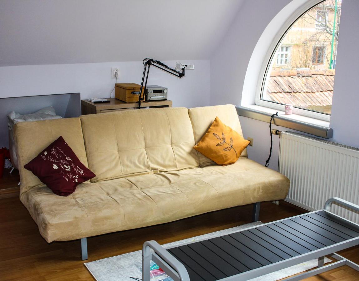 Split Crib - Chill Studio In Historic Braşov Exterior foto